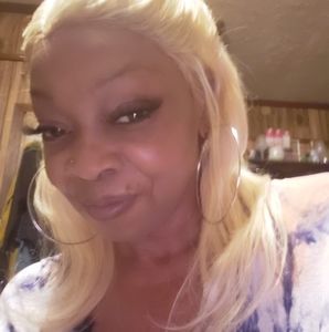 Meet your Posher, Annette